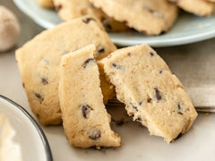 Chocolate Chip Shortbread in Free Gift Tin !