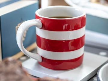 Cornishware Red Mug