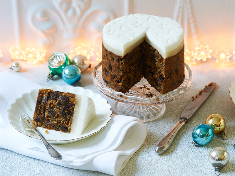 Classic Christmas Cake Top Iced with Stars Hearts Design - 4 Inch